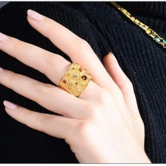 Gold Rhinestones Cocktail Ring - Picture 9 of 16